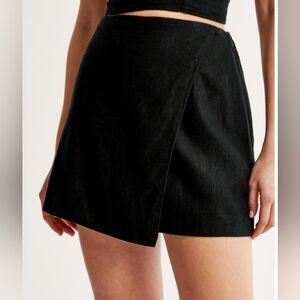 Abercrombie & Fitch Black Ultra High Rise Skirt